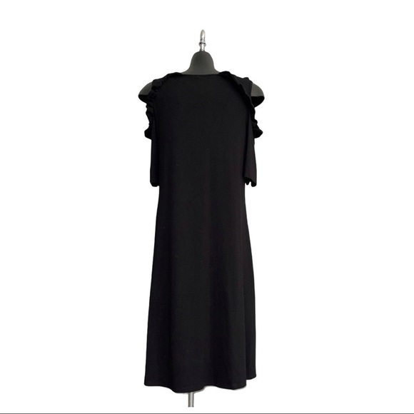 Dresses 3 for $50 
REITMAN’S black cold shoulder stretch maxi dress Med - Picture 2 of 4